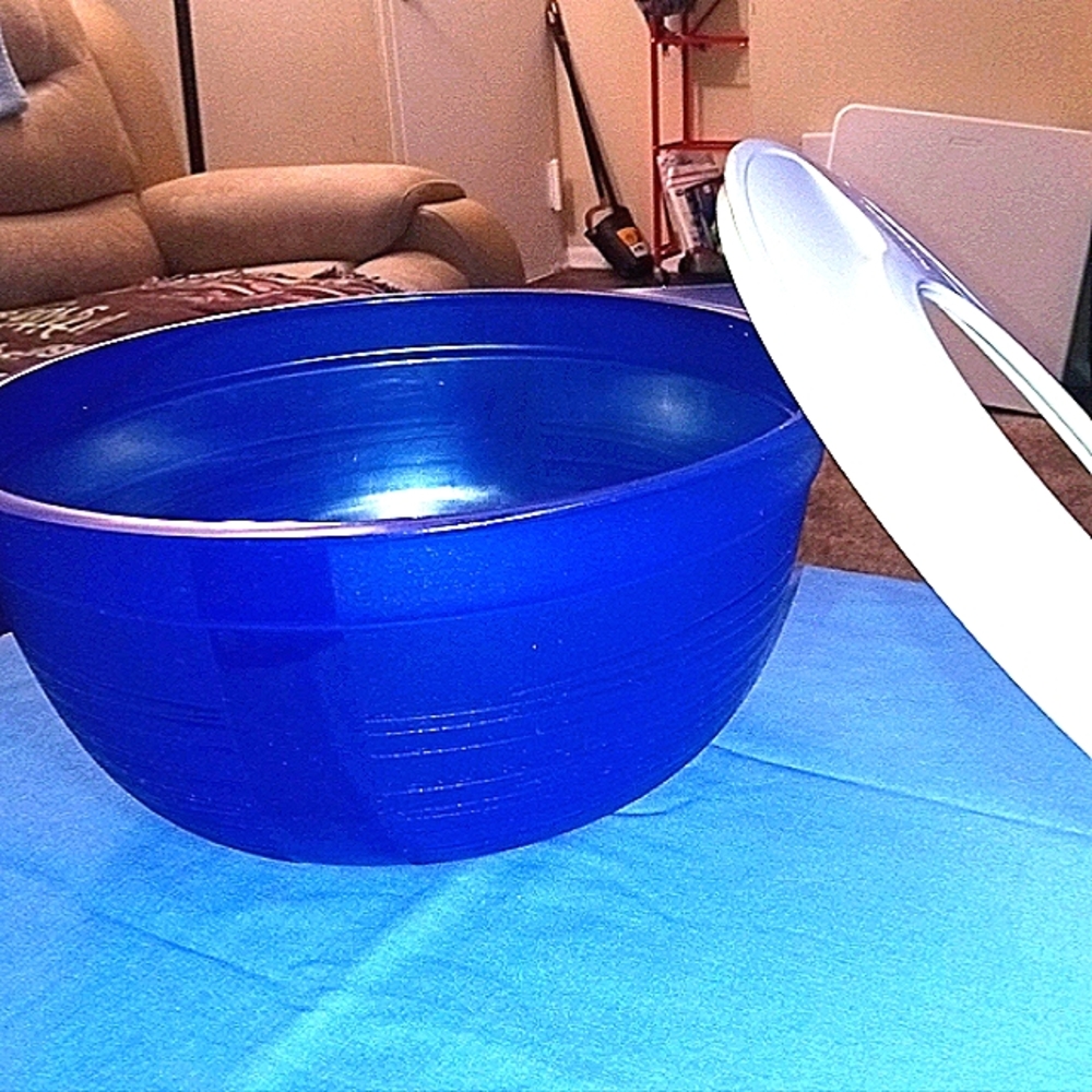 **BRAND NEW** LIMITED EDITION TUPPERWARE'S✨ PREP ESSENTIALS ✨L. MIXING BOWL 💯🔥